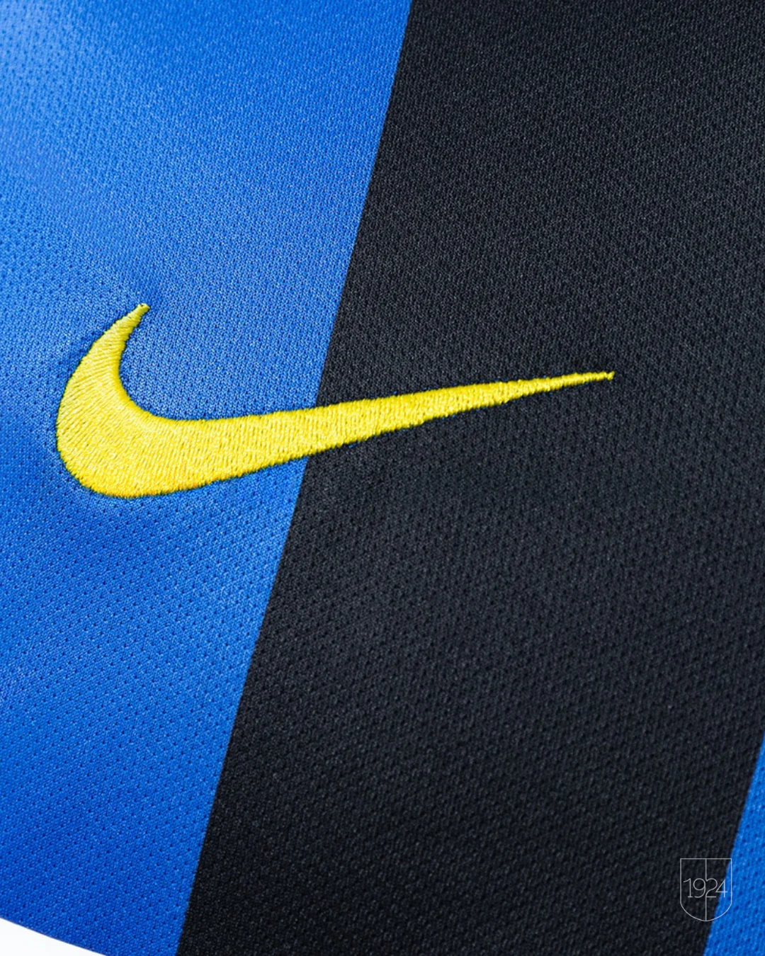 Maglia Retro Home 01/02 - Image 7