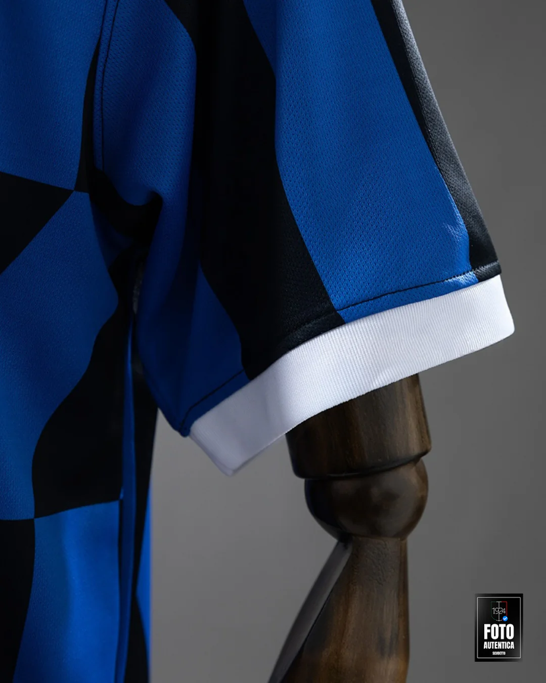 Maglia Retro Home 19/20 - Image 9