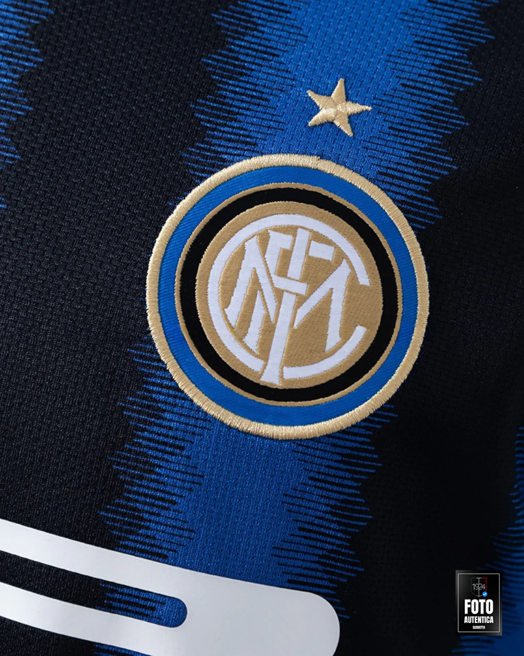 Maglia Retro Home Special Scudetto 10/11 - Image 7